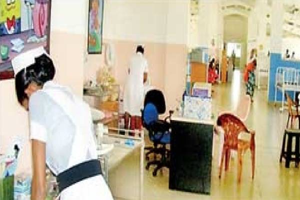 முடங்கும் அபாயத்தில் வடக்கு வைத்தியசாலைகள் | Northern Hospitals At Risk Of Paralysis
