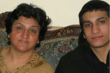 அவுஸ்திரேலிய தடுப்பிலிருந்து 9 ஆண்டுகளுக்குப் பிறகு விடுவிக்கப்பட்ட ஈரானிய பெண் அகதி