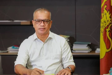 මහජනතාවගේ ගැටළු ඇමති ලාල් කාන්තට කියන්න දුරකථන අංකයක්