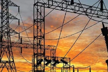 குறைந்த வருமானம் பெறுபவர்களுக்கு இலவசமாக மின்சாரத்தை வழங்க அரசாங்கம் நடவடிக்கை