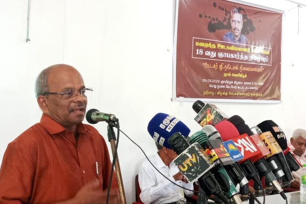 “சிவராமை படுகொலை செய்த புளொட்டை இணைத்தது தவறு” இரா.துரைரெத்தினம் குற்றச்சாட்டு - ஐபிசி தமிழ்