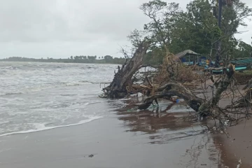 திருகோணாமலை மாவட்டத்திற்கு சிவப்பு எச்சரிக்கை; மீனவர்கள் செல்ல வேண்டாம்