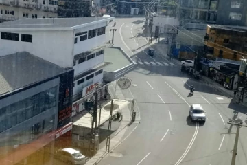 அரசாங்கத்தின் அறிவிப்பு வருமுன்பே   வெறிச்சோடிய நகரங்கள்