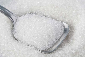 தொடர்ந்தும் நெருக்கடி நிலை; பதுக்கும் வர்த்தகர்கள்