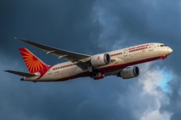 நடுவானில் மற்றுமோர் சவாலை எதிர்கொண்ட ஏர் இந்தியா!