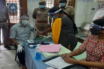 சிறை விடுப்பில் இருந்த தண்டனைக் கைதி பேரறிவாளனுக்கு மருத்துவ சிகிச்சை