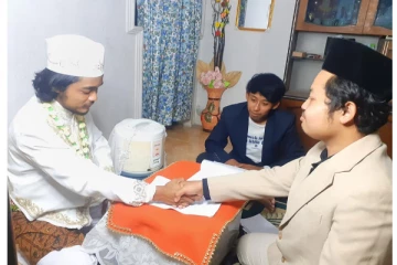 குக்கரை கல்யாணம் செய்து 4 நாட்களில் விவாகரத்து செய்த இளைஞர்