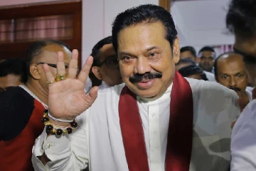 அனுராதபுரத்திற்கு திடீர் விஜயம் மேற்கொண்ட மகிந்த!
