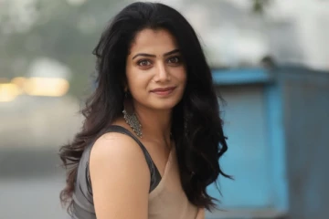 கொள்ளைகொள்ளும் அழகு.. எதிர்நீச்சல் சீரியல் நடிகை பார்வதியின் லேட்டஸ்ட் போட்டோஸ்..