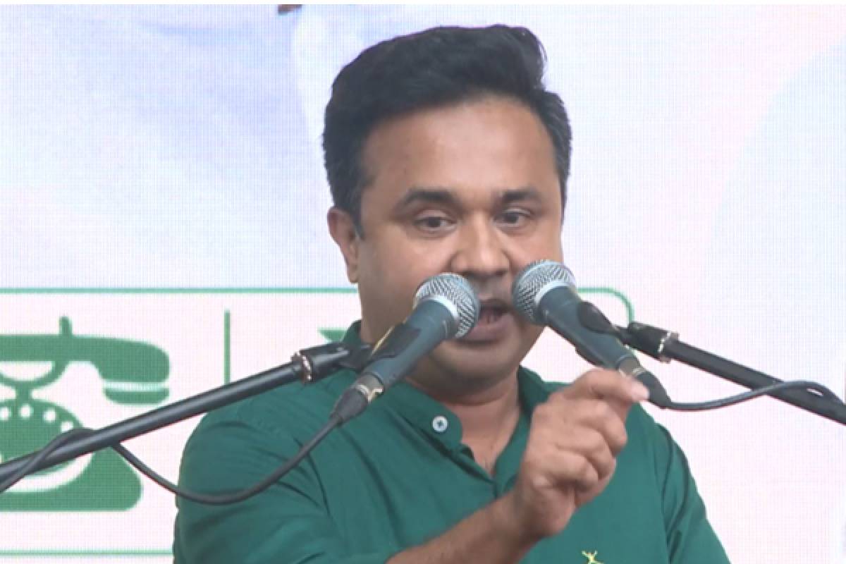 ஜனாதிபதியைச் சந்திக்க சரித் அபேசிங்க அழைக்கப்பட்டாரா.! ஜே.வி.பி தரப்பிலிருந்து வெளியான தகவல் | Sarath Abeysinghe Not Invited Meet President Jvp