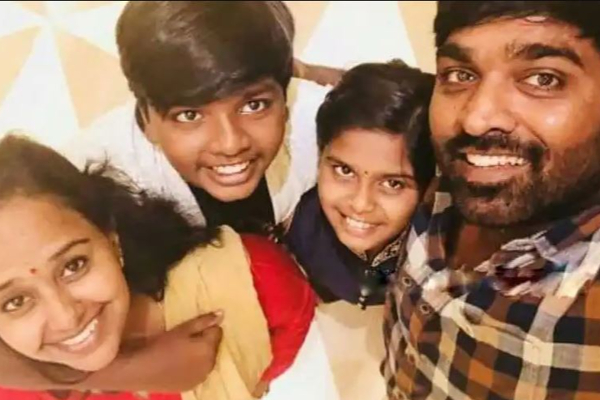 விஜய்சேதுபதிக்கு இவ்வளவு பெரிய மகளா? வைரலாகும் புகைப்படம் | Vijaysethupathi Daughter Photo Viral விஜய்சேதுபதிக்கு இவ்வளவு பெரிய மகளா? வைரலாகும் புகைப்படம் | Vijaysethupathi Daughter Photo Viral