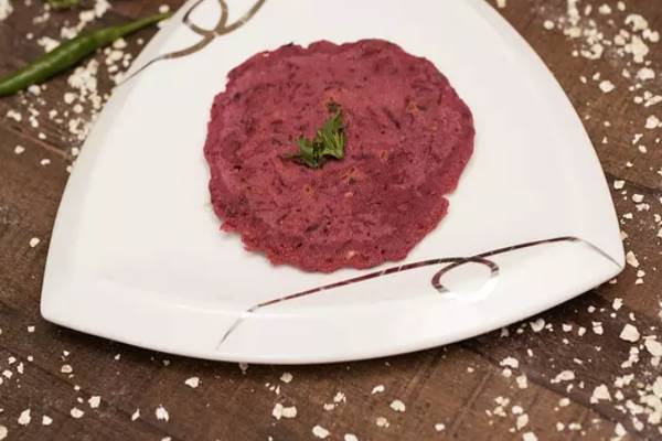 காலை உணவிற்கு ஆரோக்கியமான பீட்ரூட் சீலா - பத்தே நிமிடத்தில் செய்யலாம் | How To Make Beetroot Cheela Rich In Iron And Fiber