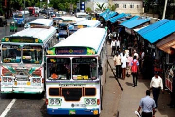 தடுப்பூசி பெறாதவர்களுக்கு இரண்டு மடங்காக அதிகரிக்கப்படும் பேருந்து கட்டணம்
