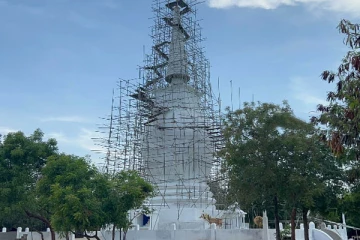 யாழில் தையிட்டி விகாரையை எதிர்த்து போராட்டம்