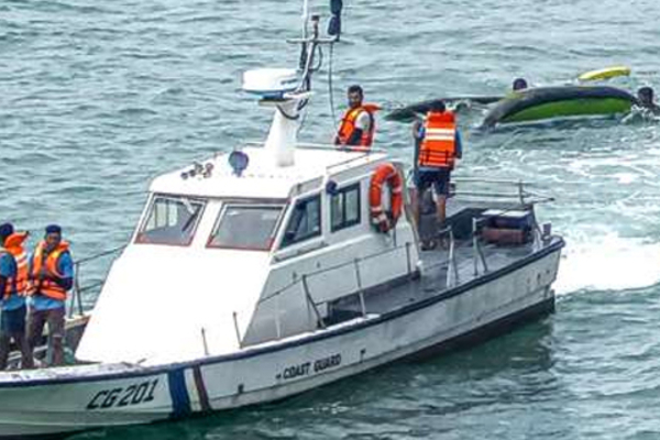 தென்னிலங்கையில் படகு கவிழ்ந்து விபத்து | Boat Capsizes In Southern Sri Lanka