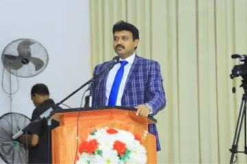 கிழக்கு மாகாண ஆளுநரால் வழங்கி வைக்கப்பட்ட அதிபர் நியமனங்கள் (படங்கள்)