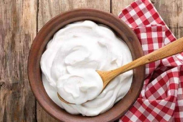 குளிர் காலத்தில் தயிர் சாப்பிடலாமா? சந்தேகத்திற்கு பதில் இதோ