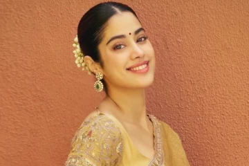 பிரபல நடிகையுடன் சென்னையில் உள்ள கோவிலுக்கு சென்ற நடிகை ஜான்வி கபூர்.. புகைப்படம் இதோ