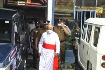 முனியை சந்திக்க குற்றத் தடுப்பு பிரிவுக்கு சென்ற பேராயர்