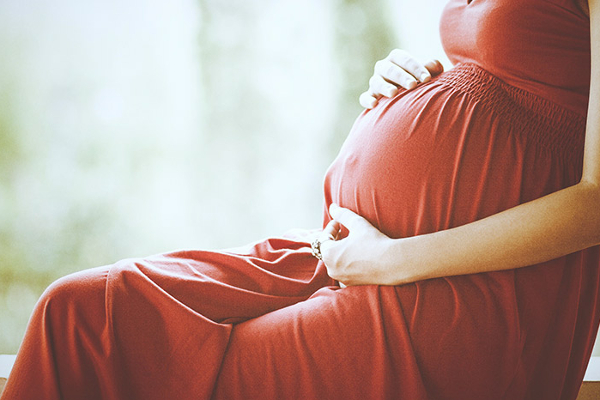 யாழில் வறுமையில் தவிக்கும் ஆயிரத்திற்கும் மேற்பட்ட கர்ப்பிணிப் பெண்கள்! - ஐபிசி தமிழ்