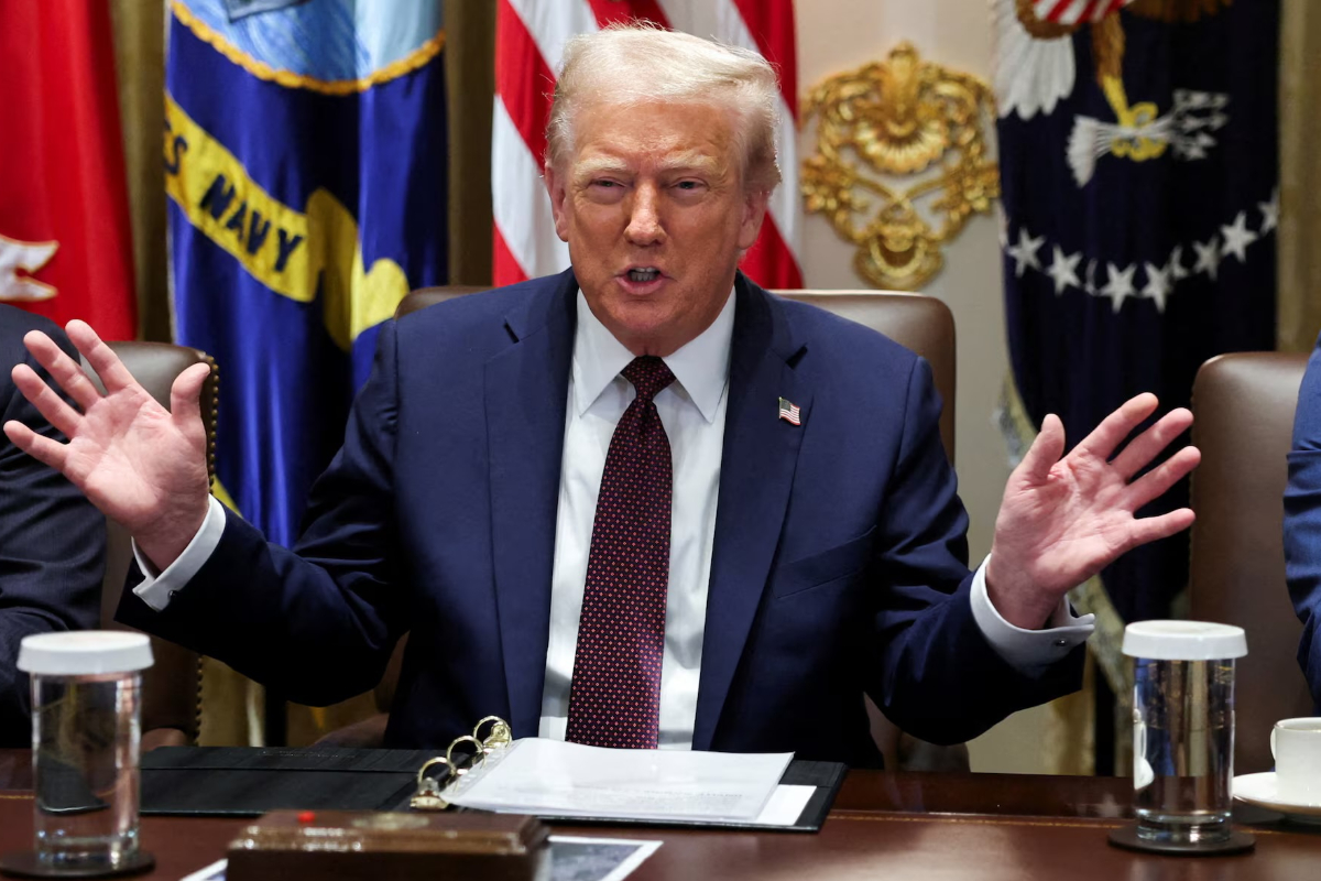 ஓமன் மீது குண்டுவீசுவோம்: டொனால்ட் டிரம்ப் மிரட்டல் | Trump Threatens To Bomb Us Ally Oman