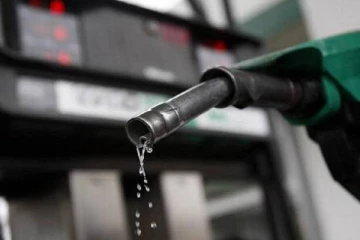 பெற்றோலுடன் கலக்கப்படும்  மண்ணெண்ணெய்! ஜே.வி.பி குற்றச்சாட்டு