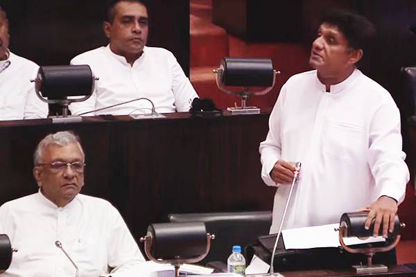 ரணிலின் ஊடகப் பிரிவினருக்கே நாட்டில் நம்பிக்கை இல்லை: சஜித் குற்றச்சாட்டு | Pmd Peoples Left The Country Sajith