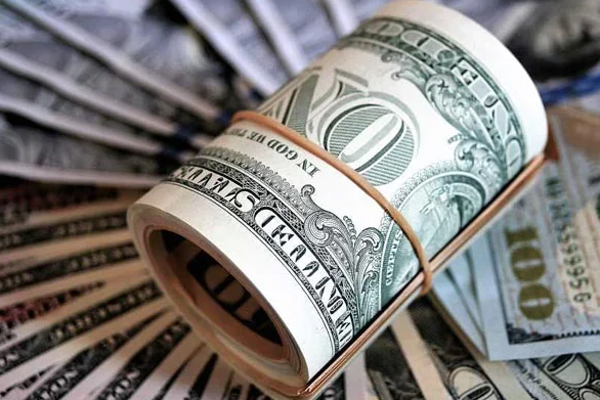 ஏற்ற இறக்கத்தில் வங்கிகளில் டொலரின் பெறுமதி | Dollar Rate At Banks Today