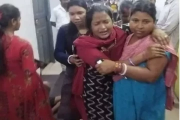 தேர்வில் காப்பி..ஆடைகளை கழற்ற சொன்ன ஆசிரியர் - அவமானத்தால் மாணவி தீக்குளிப்பு