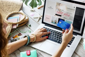 இலங்கையில் இணையத்தின் ஊடாக பொருட்கள் விற்பனை செய்பவர்களுக்கு எச்சரிக்கை