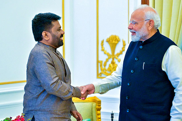 இலங்கைக்கு உதவ தயார்! இந்திய பிரதமரின் அதிரடி அறிவிப்பு | Cyclone Ditva And Severe Weather இலங்கைக்கு உதவ தயார்! இந்திய பிரதமரின் அதிரடி அறிவிப்பு | Cyclone Ditva And Severe Weather