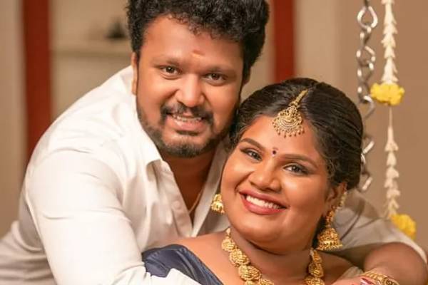 மருத்துவமனையில் கணவர்.. டைமிங் காமெடியில் கலாய்த்து தள்ளும் இந்திரஜா | Indraja Shankar Husband In Hospital Comedy Video