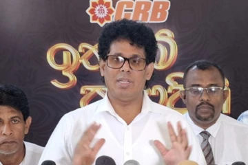 උදව්වක් ඉල්ලුවෙත් වර්ගයක් බලන්නේ නෑ උදව් කරනවා - වසන්ත සමරසිංහ