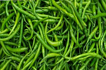 இலங்கையில் சடுதியாக ஏற்றம் கண்டுள்ள பச்சைமளகாயின் விலை