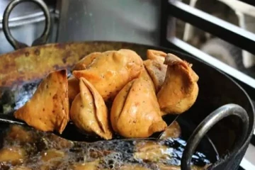 சமோசாவுக்காக இளைஞர் தீக்குளித்து தற்கொலை.. விசாரணையில் வெளியான உண்மை!