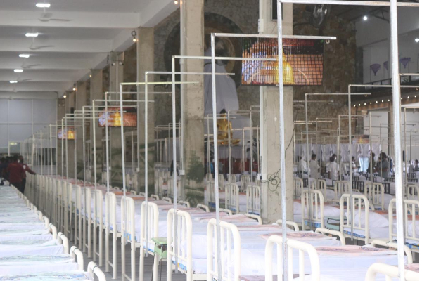 මෙතෙක් ඉදිකරනු ලැබූ විශාලතම කොවිඩ් අන්තර් ප්‍රතිකාර මධ්‍යස්ථානය.....(PHOTO) | Srilanka Health