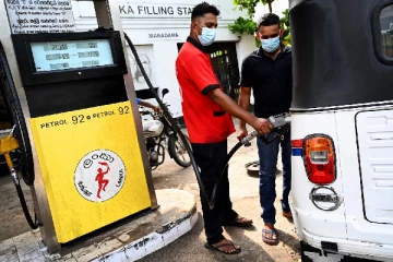 மட்டுப்படுத்தப்பட்டது பெட்ரோல் விநியோகம்!!