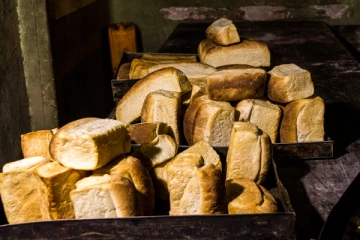 இலங்கையில் 300 ரூபாவானது பாண் விலை