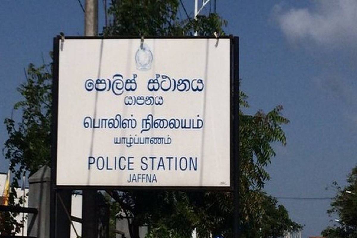 கொழும்பில் திருட்டில் ஈடுபட்ட தமிழகத்தைச் சேர்ந்த இருவர் யாழில் கைது | Two Individuals From Tamil Nadu Arrested In Jaffna