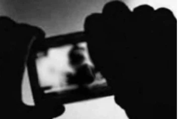 மாணவர்களுக்கு ஆபாச காணொளி காட்டியருக்கு நேர்ந்த கதி !