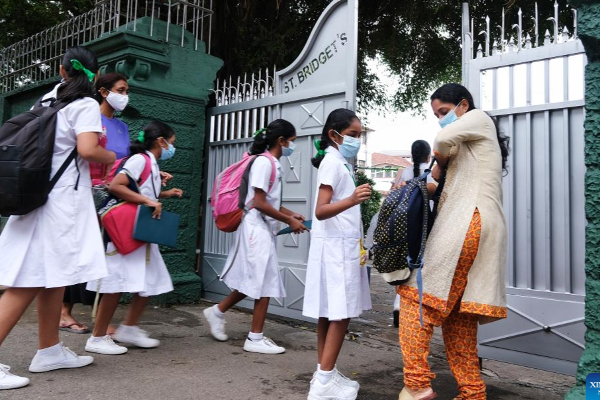 இன்று முதல் பாடசாலைகளில் புதிய தவணை ஆரம்பம் | A New Term Begins In Schools From Today