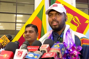 “ළමයින්ට ඕනෑ කරන පහසුකම් සහ ග්‍රවුන්ඩ් හදලා දෙන්න” - ආසියානු රන් පදක්කමත් දිනූ රුමේෂ් දිවයිනට එද්දී ඉල්ලීමක් කරයි