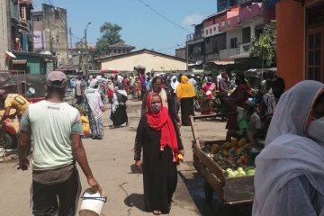 முடக்க கட்டுப்பாட்டில் கொழும்பு மக்களின் மோசமான செயற்பாடு
