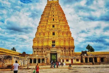 தென்னிந்தியாவில் மிக உயரமான கோபுரங்கள் கொண்ட டாப் 20 கோயில்கள்