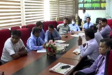 යළිත් වැඩ වර්ජනය රැල්ලක්..? වෘත්තිකයන් කරන්න යන දේ..