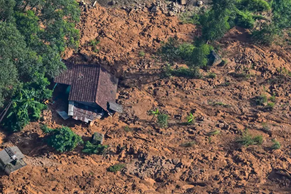 டித்வா பேரிடரால் அனாதைகள் ஆக்கப்பட்டுள்ள 20 ஆயிரம் சிறுவர்கள் | 20 000 Children Have Orphaned The Ditwah Cyclone