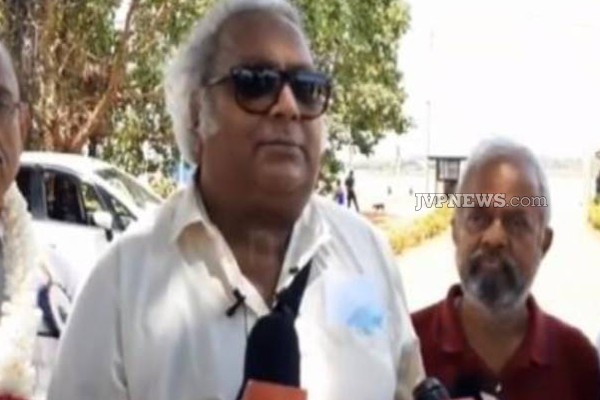 யாழில் ஊடகவியலாளர் எழுப்பிய கேள்வி: புன்னகையுடன் பதிலளித்த சிவாஜி மகன் | Bharatiya Janata Party Shivaji Son Replied Jaffna