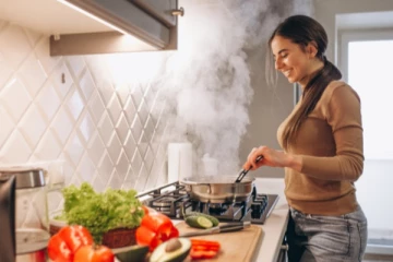 உடல்நலம் காக்கும் நல்லெண்ணெய்யின் அற்புத பயன்கள்!