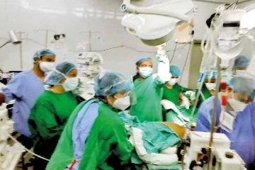 கிளிநொச்சி வைத்தியசாலையில் யாழ் மாணவி மேற்கொண்ட விபரீத முடிவு!