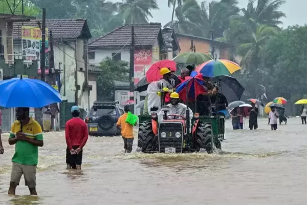 இலங்கையை உலுக்கிய டிக்வா புயல் : 400ஐ கடந்த பலி எண்ணிக்கை | Sri Lanka S Death Toll From Ditwah Climbs To 410